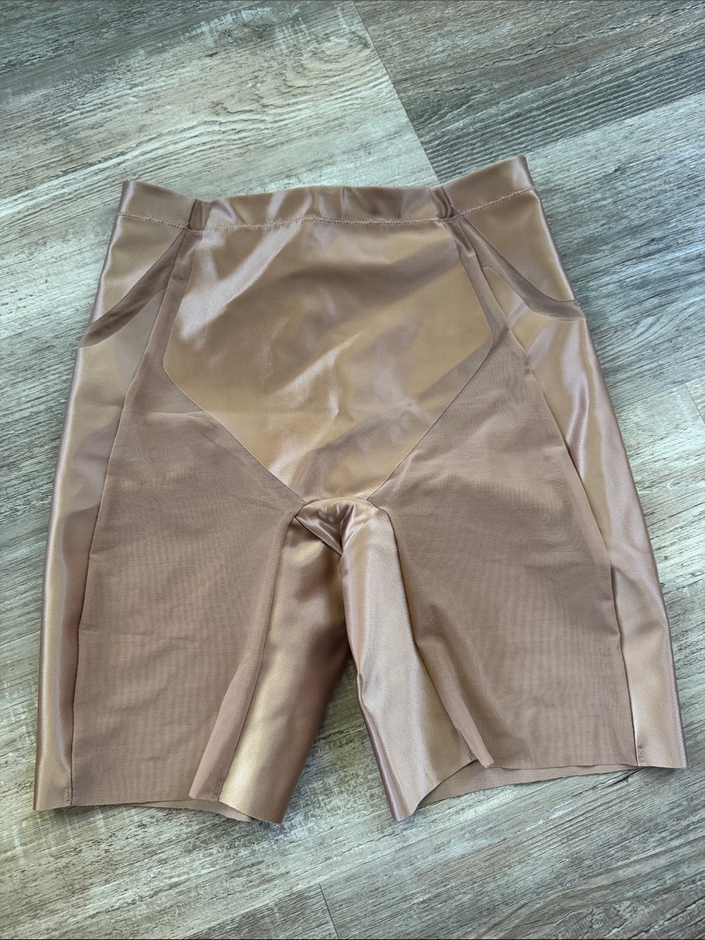 Spanx | High-Waist Shaping Shorts in Light Brown